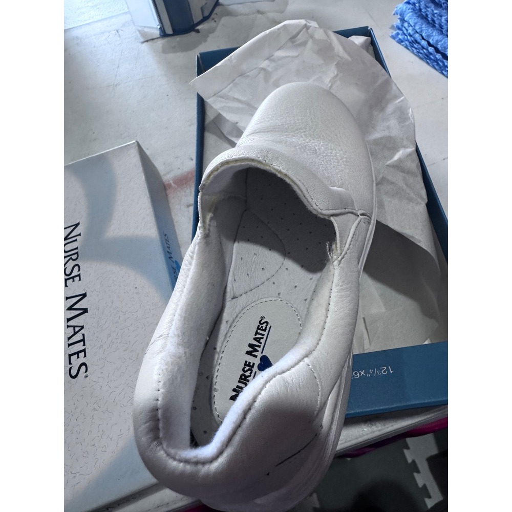 Nurse Mates Dove White Slip On Professional Clogs Shoes 229904 Womens 6.5 M